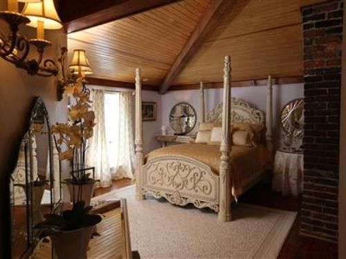 Chestnut Hill Bed & Breakfast Orange Номер фото