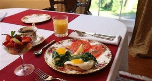 Chestnut Hill Bed & Breakfast Orange Экстерьер фото